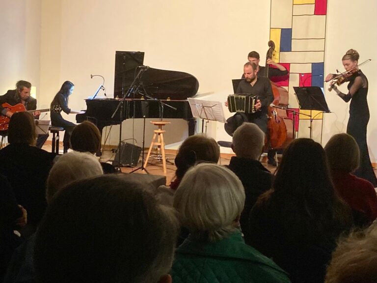 Instagram post from salvadoredgardootero. This post is in position 7.