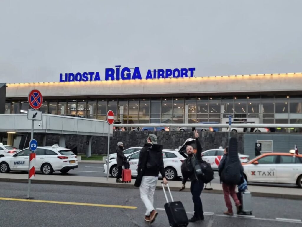 Instagram post from salvadoredgardootero. This post is in position 3.