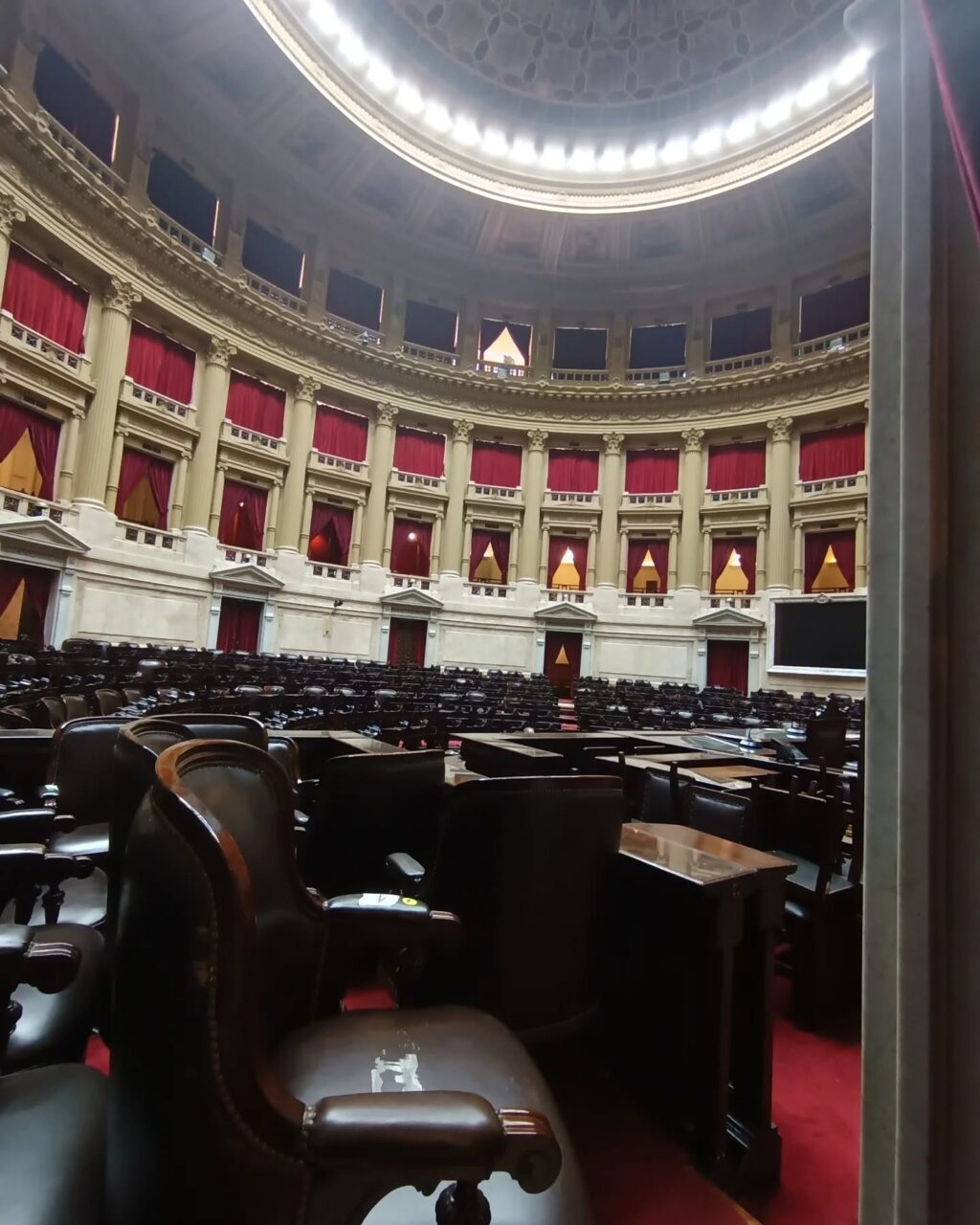 Instagram post from salvadoredgardootero. This post is in position 10.