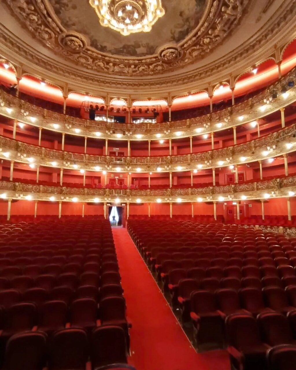 Instagram post from salvadoredgardootero. This post is in position 3.