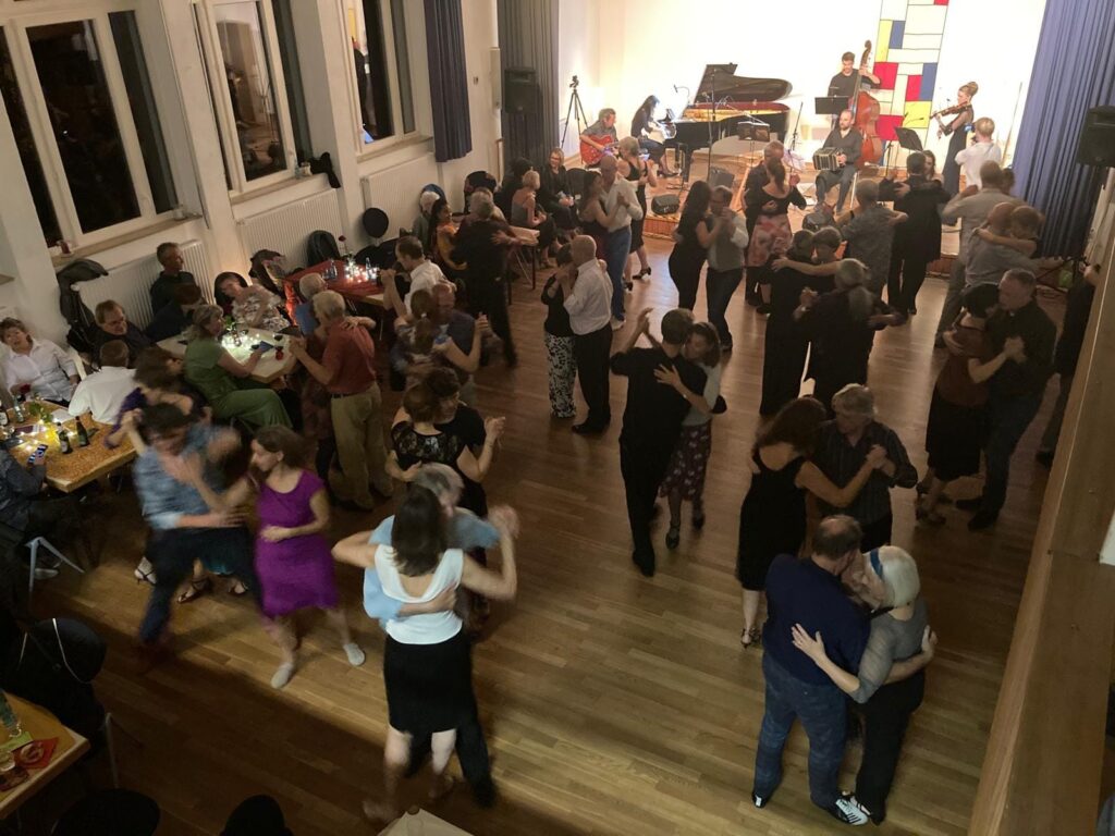 Instagram post from salvadoredgardootero. This post is in position 2.